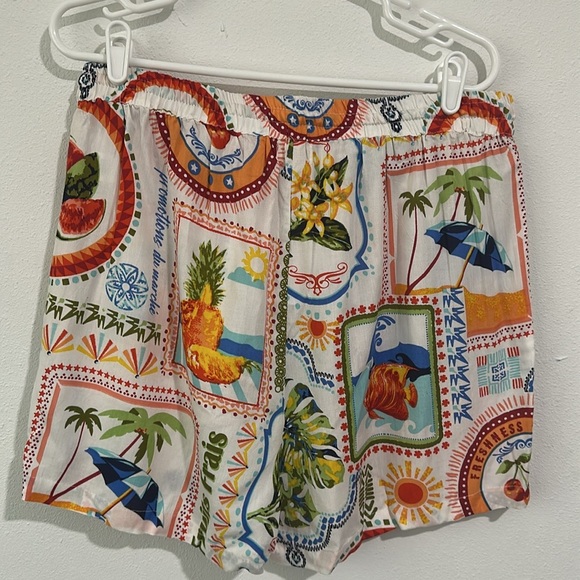 Girl Soul High Waisted Shorts - Picture 4 of 4